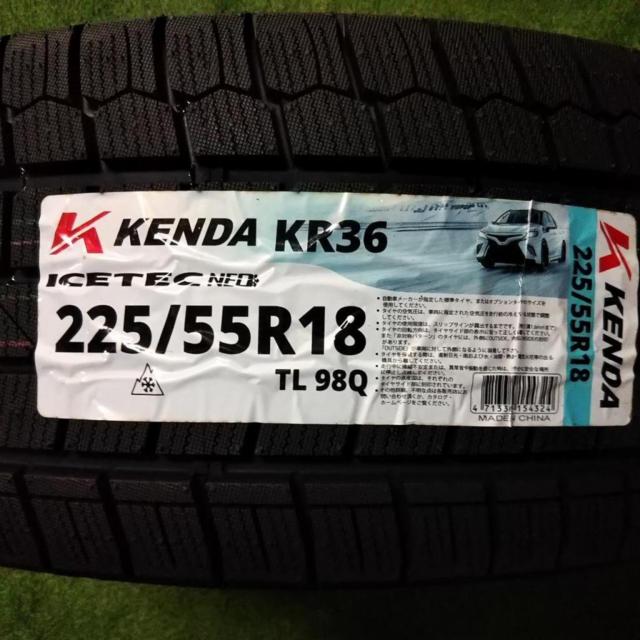 三菱純正 CV型デリカD:5中期型 純正アルミホイール + KENDA KR36 225/55R18 2025年製造