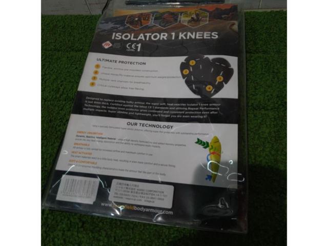 Forcefield ISOLATOR
1
KNEES Isolator 1
Protector for knee