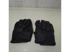 Size: M Three
Legs (Three Legs)
Little Ride Mesh Gloves
