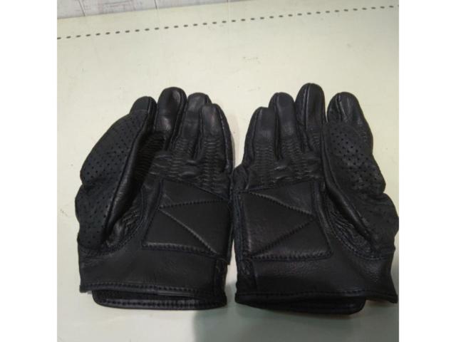 Size: M Three
Legs (Three Legs)
Little Ride Mesh Gloves