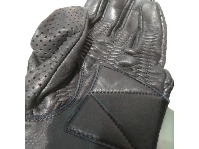 Size: M Three
Legs (Three Legs)
Little Ride Mesh Gloves