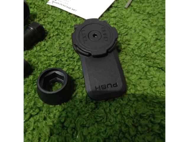 QUADLOCK ハンドルバークランプマウントPRO