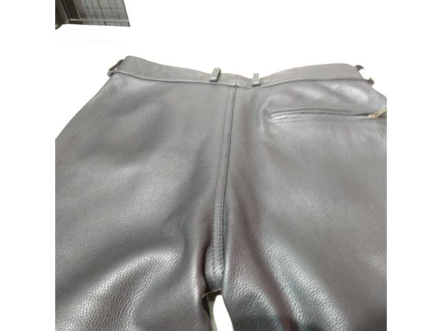 【サイズ:M】OLD NAVY ブーツアウトタイプ 膝カップ付きレザーパンツ