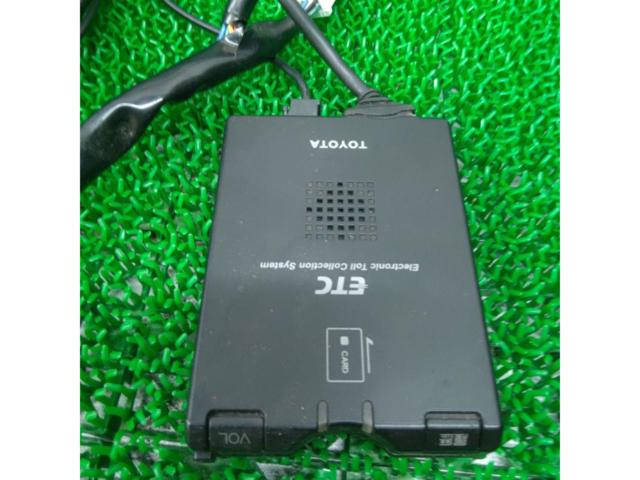 【トヨタ純正】アンテナ分離型ETC車載器『08686-00151』