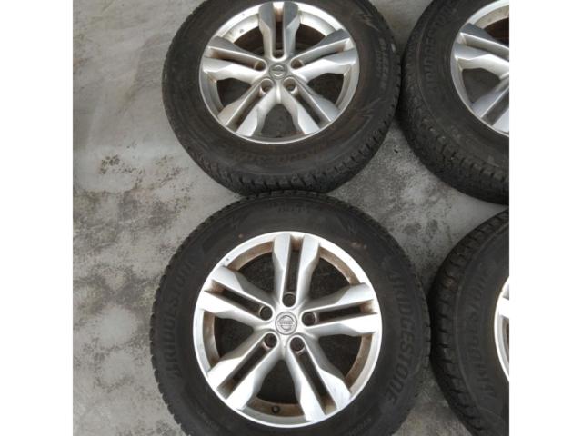 【日産純正】 T32型エクストレイル純正ホイール+【BRIDGESTONE】BLIZZAK DM-V3
