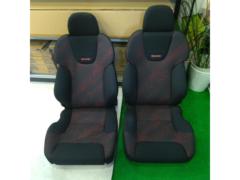 (Left and Right Set) Genuine Mitsubishi V-4 Type/Legnum Genuine Option Parts
RECARO seat
(Set of left and right)