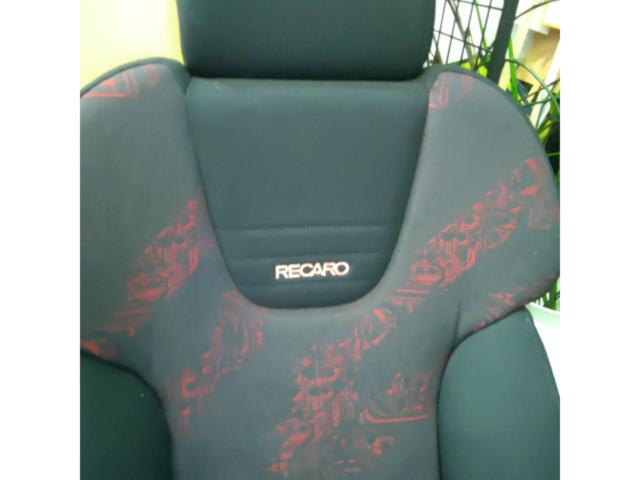 (Left and Right Set) Genuine Mitsubishi V-4 Type/Legnum Genuine Option Parts
RECARO seat
(Set of left and right)