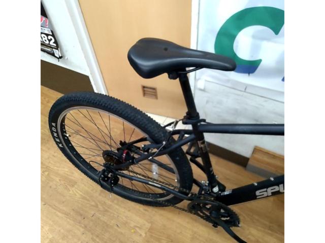 ※前後ホイール振れ大、チェーンリングカバー破損 イオンバイク SPLENDIDE 27.5×2.1インチ 3×6S スチールMTB ブラック