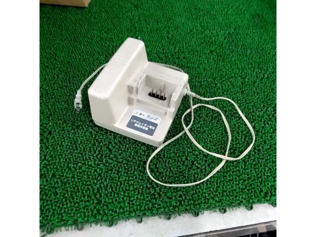 Panasonic NKJ033B 電動自転車バッテリー用充電器