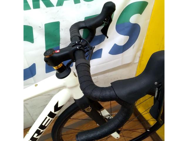 TREK DOMANE AL4 Gen4 2026年モデル 700×32c 2×10s アルミロードバイク ホワイト 44サイズ 参考サイズ150-156cm