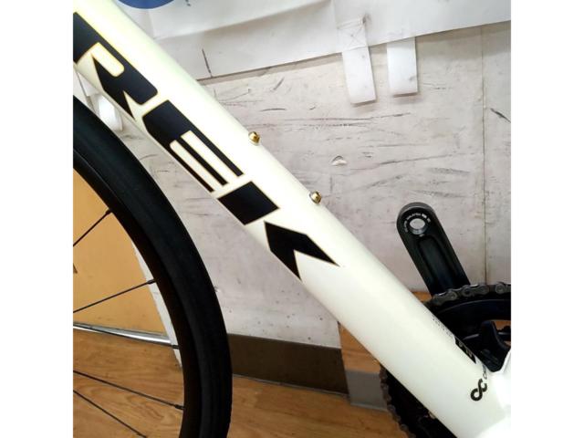 TREK DOMANE AL4 Gen4 2026年モデル 700×32c 2×10s アルミロードバイク ホワイト 44サイズ 参考サイズ150-156cm