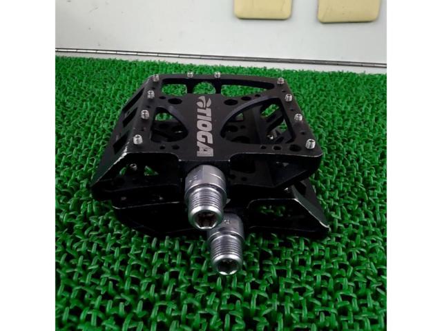 TIOGA フラットペダル MTB向け ブラック