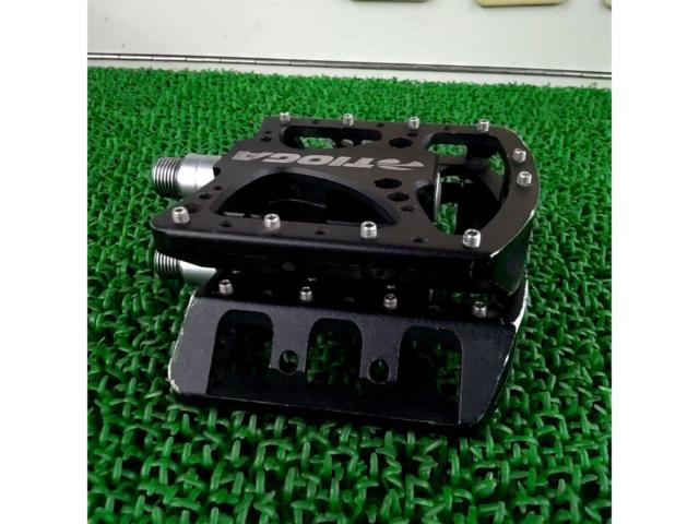 TIOGA フラットペダル MTB向け ブラック