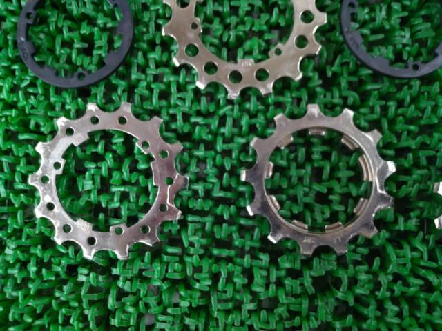 12-25T/10s SHIMANO 105 CS-5700 スプロケット