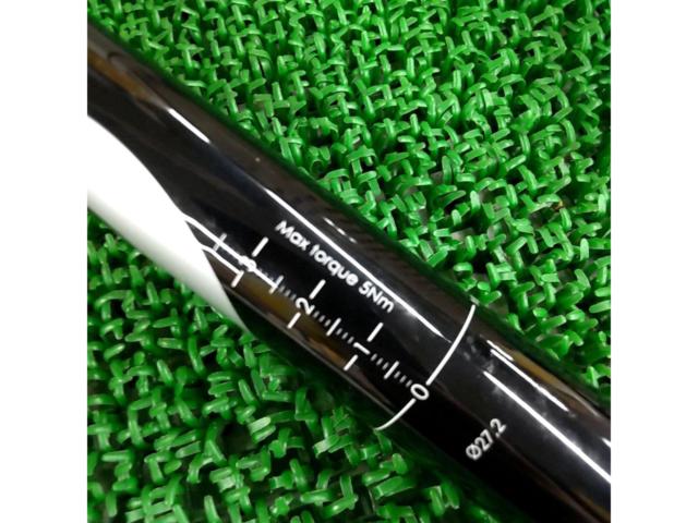 3T STYLUS 25 LTD Φ27.2mm 有効長約205mm カーボンシートポスト