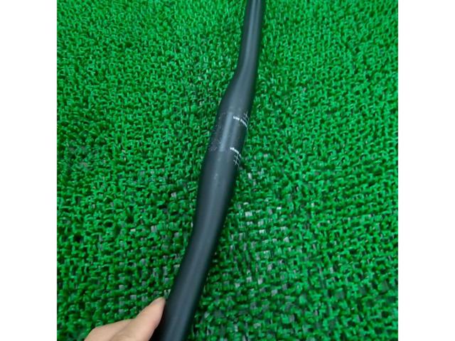 680mm/3°/Φ31.8 メーカー不明 カーボンフラットバーハンドル