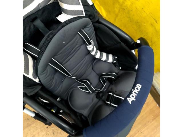 APRICA ラクーナAD 年式不明 ベビーカー ネイビー