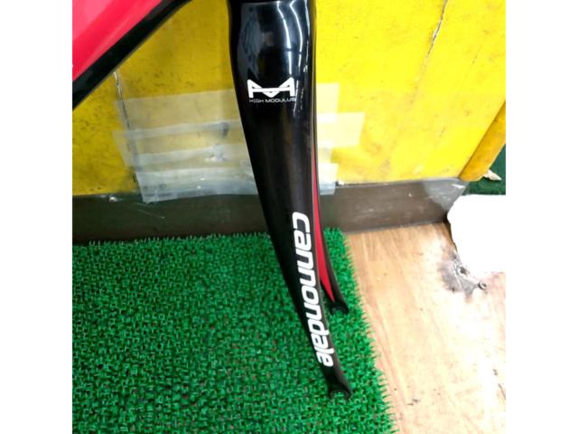 ※BB規格ホローテックⅡ用への加工あり CANNONDALE SUPER SIX 2010頃 700C カーボンロードバイクフレーム レッド