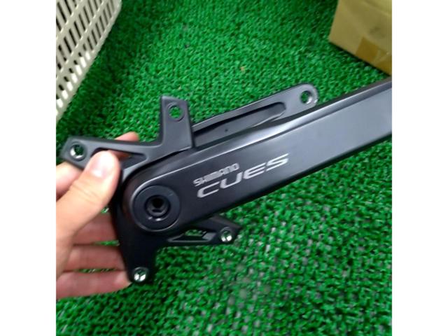 175mm SHIMANO CUES FC-U6100-1 クランクセット