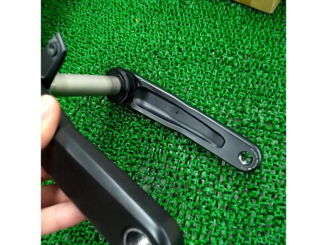 175mm SHIMANO CUES FC-U6100-1 クランクセット