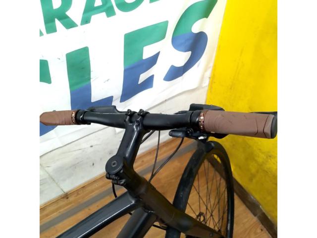 TREK FX3 DISC 2023年モデル 700×32c 1×10s アルミクロスバイク グレー Mサイズ 適正身長:165-175 cm