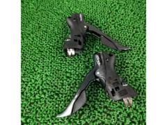※ブラケットカバー欠品 2x9S SHIMANO STIレバー ST-R3000 左右セット