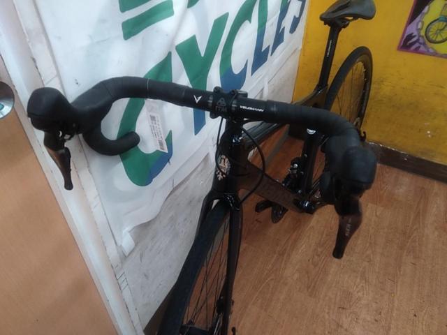 BIANCHI SPRINT DISC 2023年モデル 700x28C 2x11S カーボンロードバイク ブラック サイズ:47cm 適応身長:160cm前後