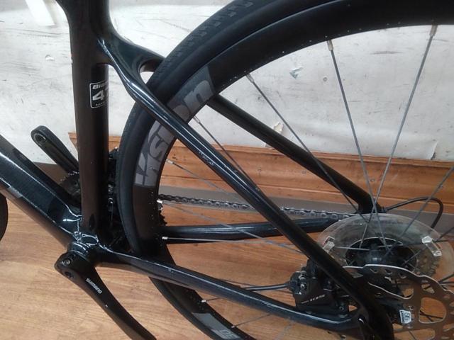 BIANCHI SPRINT DISC 2023年モデル 700x28C 2x11S カーボンロードバイク ブラック サイズ:47cm 適応身長:160cm前後