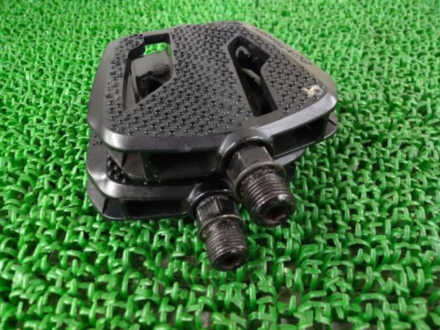 ※軸ガタ有り BONTRAGER フラットペダル ブラック