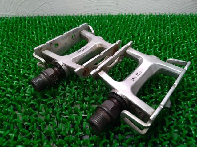 wellgo R025 フラットペダル シルバー