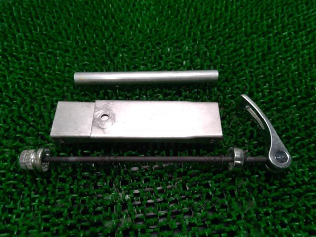 エンド幅:130mm OSTRICH クイックレバー用リアエンド金具