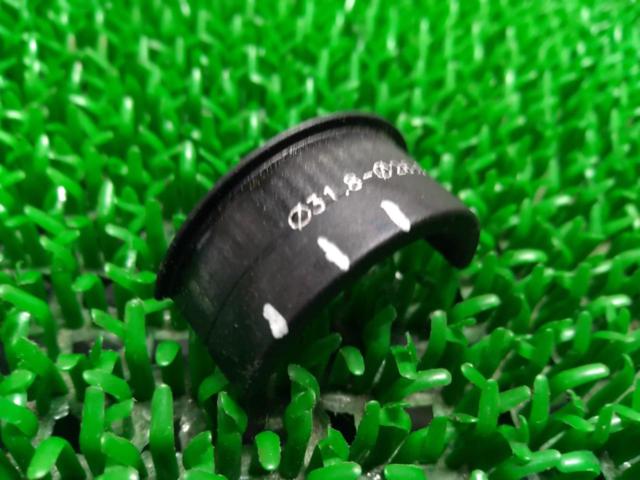 Φ31.8-Φ26.0 メーカー不明 ハンドルクランプシム