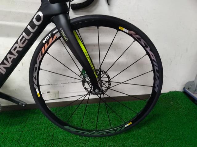1大特価PINARELLO DOGMA F8 DISK Carbon T1100 1K 2016モデル 700x26c 2x10s ロードバイク ブラック/イエロー サイズ53 参考168-178