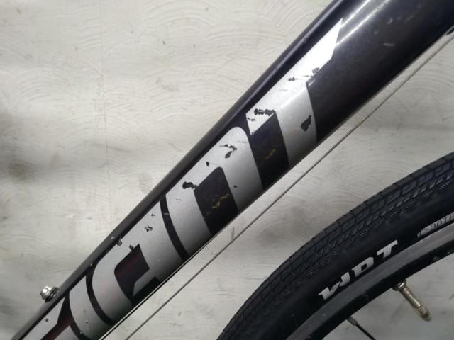 GIANT ESCAPE R3 MS LTD 2023年 MICROSHIFT組 700×32C 3x8s アルミクロスバイク ガンメタ サイズ:S 参考サイズ:160-175cm