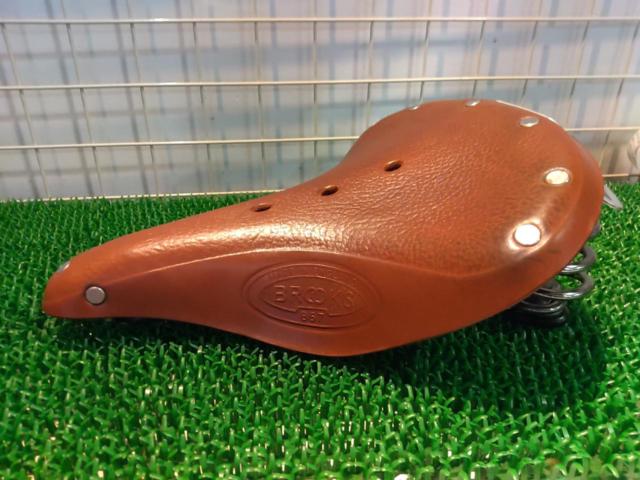 BROOKS B67 レザーサドル ブラウン