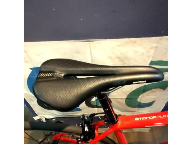 TREK EMONDA ALR5 2018年モデル 105組み 700x25C 2x11S アルミロードバイク レッド サイズ:52相当 適応身長:166-172cm