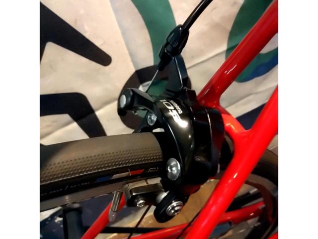 TREK EMONDA ALR5 2018年モデル 105組み 700x25C 2x11S アルミロードバイク レッド サイズ:52相当 適応身長:166-172cm