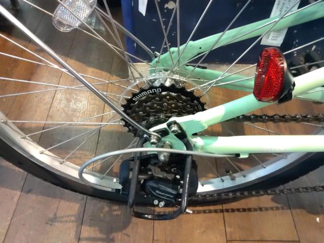khodaaBloom asson J24 24x1.75インチ 外装6段変速 キッズ自転車 グリーン 適応身長:125-145cm