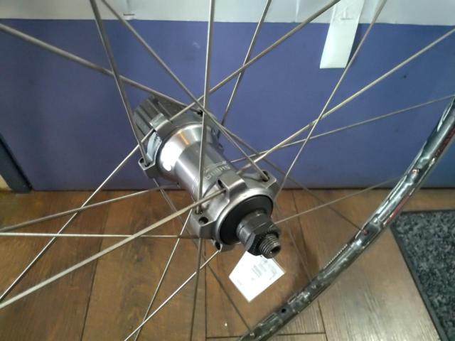 SHIMANO WH-RS80 700C アルミクリンチャーホイール リアのみ 1本