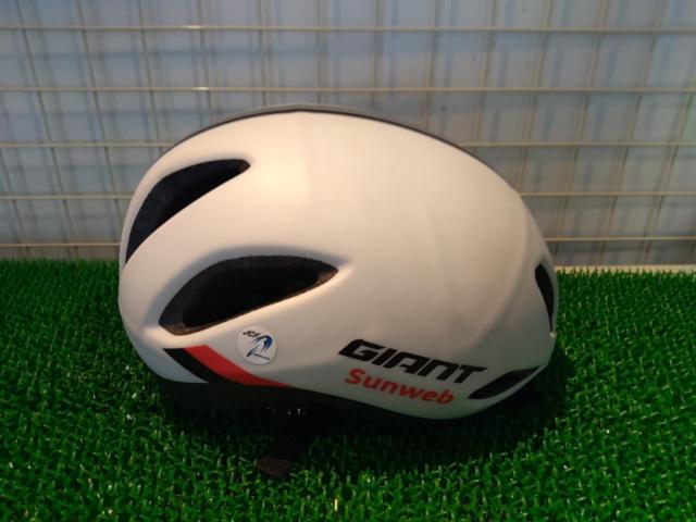 サイズ:55-61cm※クッション欠品あり GIANT Sunweb JCF規格 ホワイト