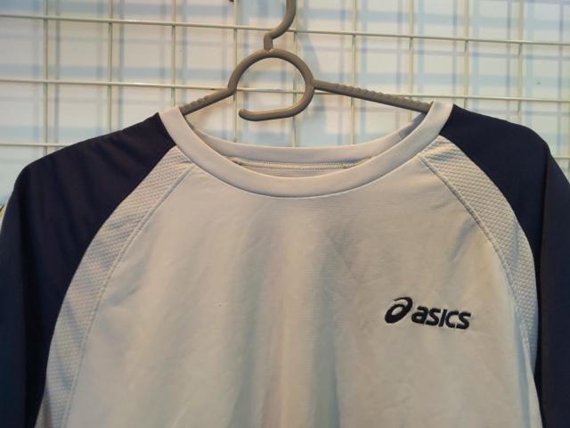 サイズ:M asics 半袖 シャツ グレーネイビー