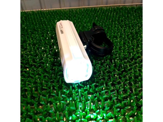 充電式 CATEYE AMPP300N ホワイト フロント用ライト HL-EL083NRC
