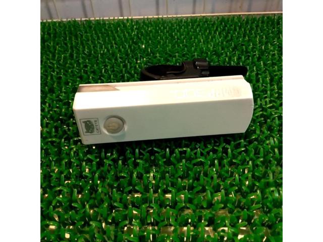 充電式 CATEYE AMPP300 ホワイト フロント用ライト HL-EL083RC
