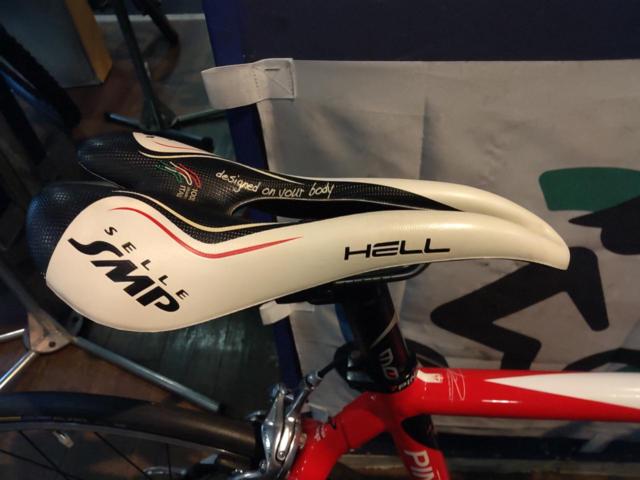 PINARELLO FP1 2008年頃モデル TIAGRA組み 700x25C 2x9S カーボンバックロードバイク レッド