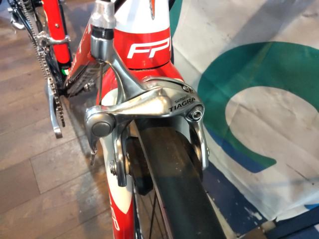 PINARELLO FP1 2008年頃モデル TIAGRA組み 700x25C 2x9S カーボンバックロードバイク レッド