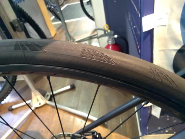 CANYON ENDURACE CF 2022年頃 ULTEGRA組み 700x25C 2x11S カーボンロードバイク ブラック サイズ:XS
