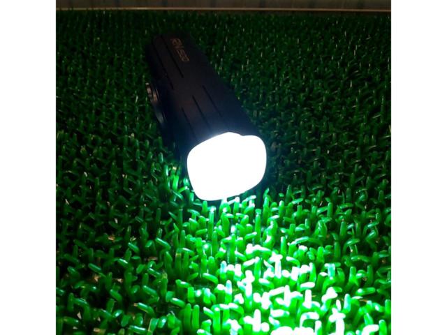 充電式 ※ブラケット無し OLIGHT RN1500 フロント用ライト