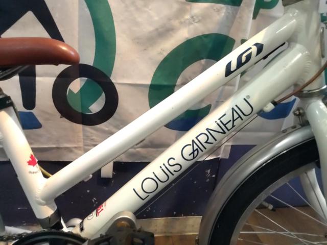 LOUIS GARNEAU J22 PLUS 22x1.75 外装6段変速 キッズ自転車 ホワイト 適応身長:120-135cm