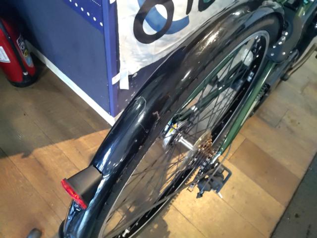 Panasonic ベロスター BE-ELVS775G 2023年モデル 700x38C 外装7段変速 8Ah 電動アシスト自転車 グリーン