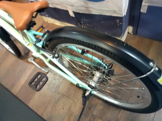 khodaaBloom asson J22 22x1.75インチ 外装6段変速 キッズ自転車 グリーン